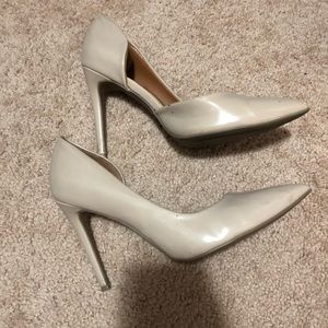 Nude Steve Madden Pointy Toe Heel